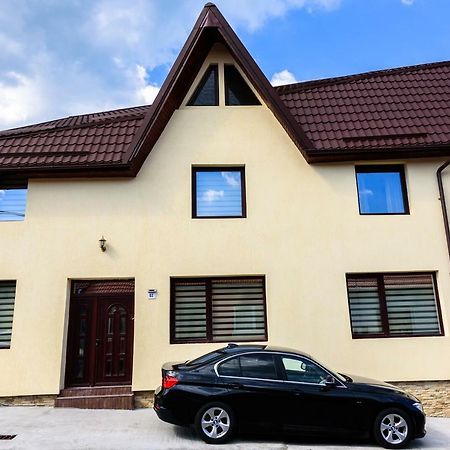 Casa Sky Lägenhet Orşova Exteriör bild